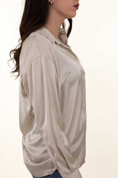 Blouse satinée à manches longues